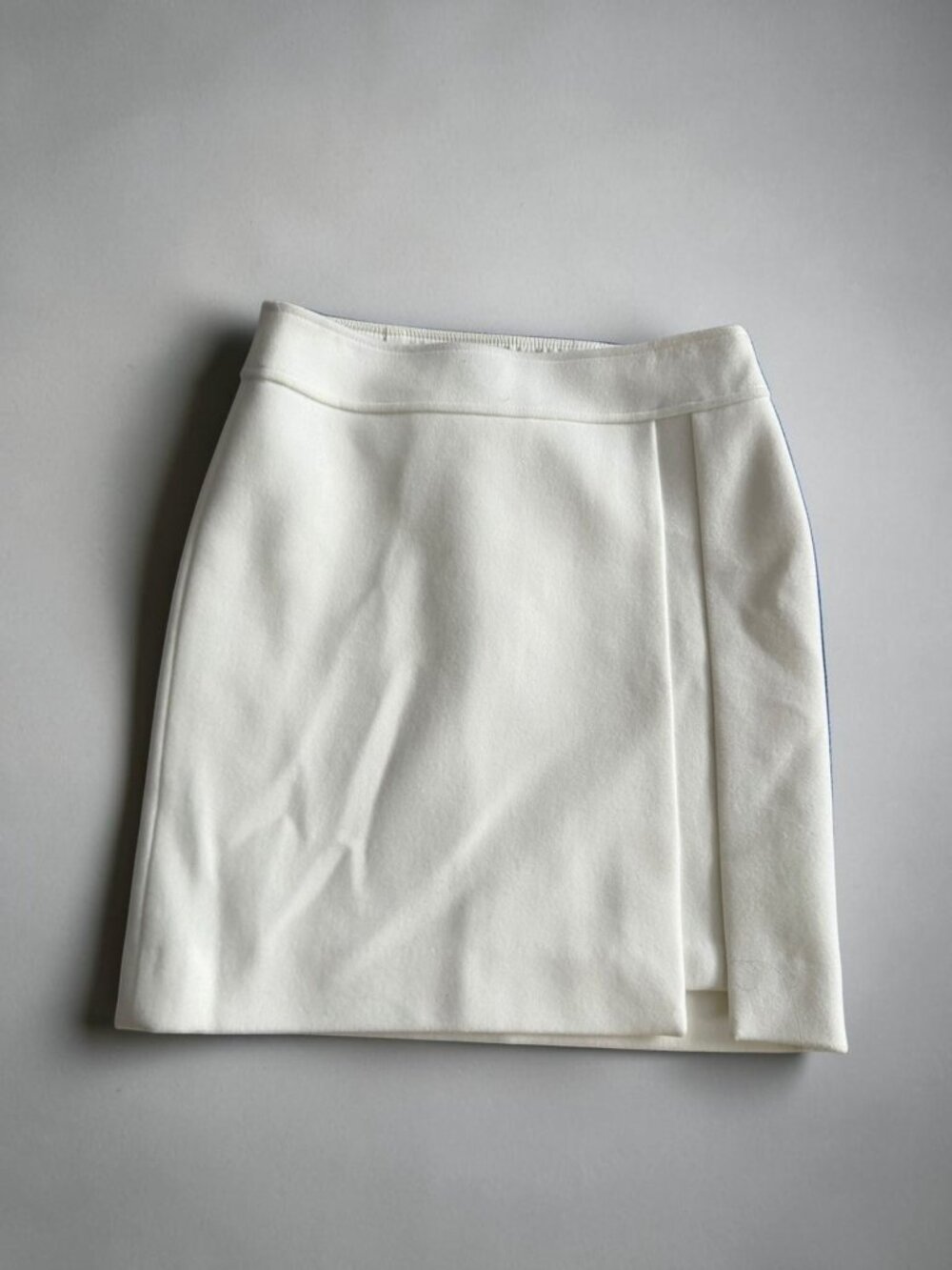 WHITE HOUSE BLACK MARKET Off White Ivory Knee Length Skirt Size 00